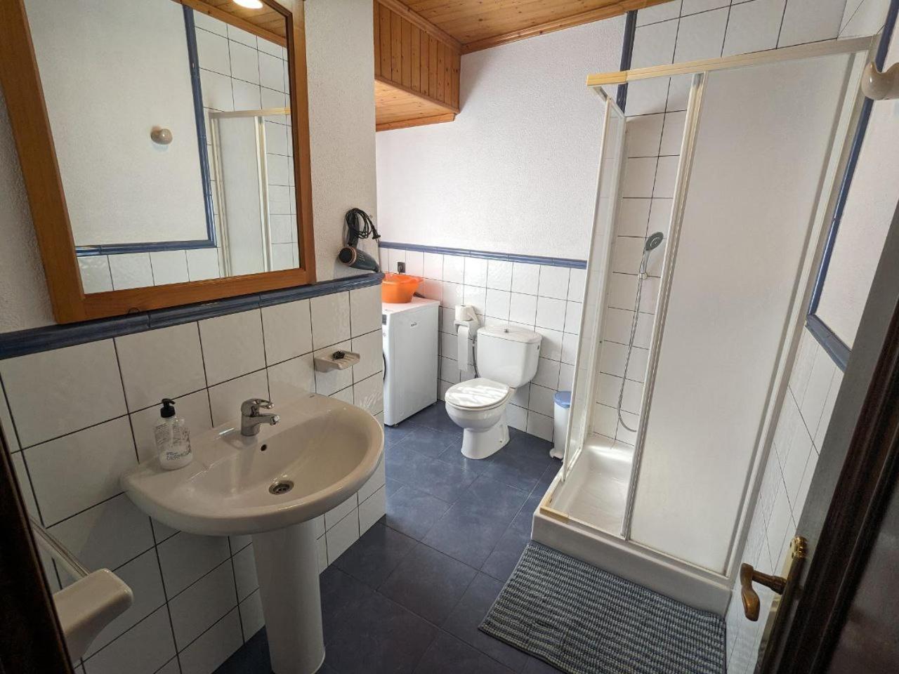 Hotel Vivienda Turistica Vacacional Maricarmen Arou Exteriér fotografie